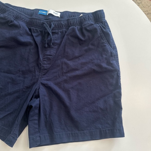 Old Navy Navy Blue Jogger Built-In Flex Shorts - Picture 3 of 7